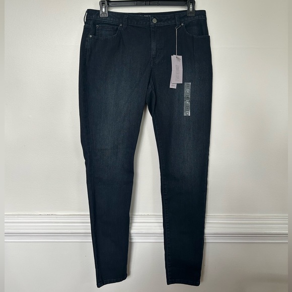 Jennifer Lopez Denim - Jennifer Lopez Deep Indigo Skinny Jeans